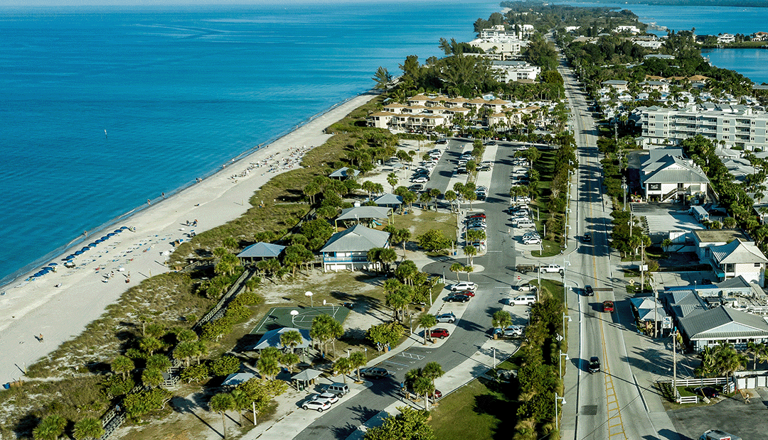 Airbnb vs Direct Booking in Englewood Florida: Save Money in 2026