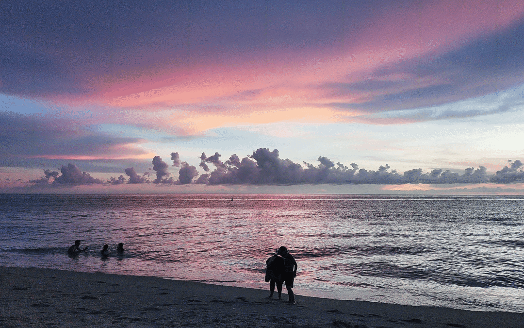 Best Time to Visit Englewood Beach: Seasons, Crowds, and Water